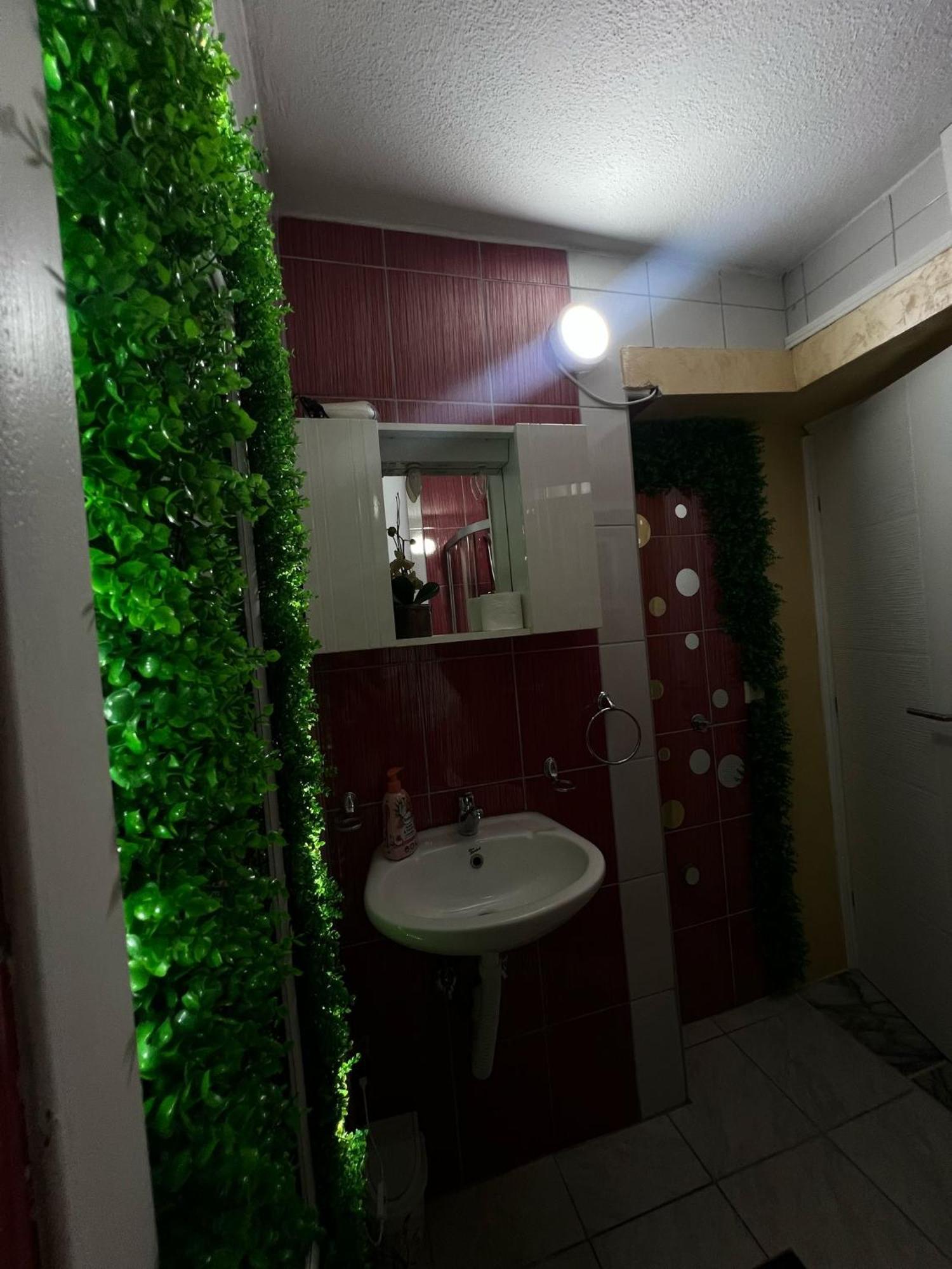 Rooms Vedran โมสตาร์ ภายนอก รูปภาพ