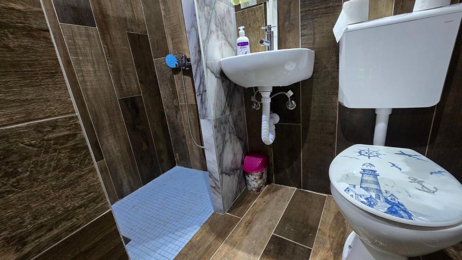 Rooms Vedran โมสตาร์ ภายนอก รูปภาพ